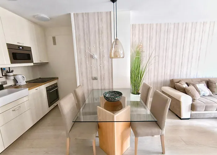 Olivia Sunset Bliss - Ac, Fibre Net, Large Pool, La Gomera And Ocean View 아파트 *